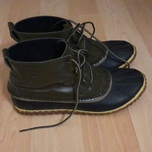 Sorel Ankle Rain Boot Size 9 Olive
